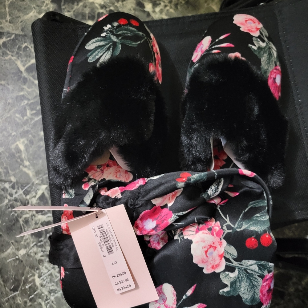 Victoria's Secret Signature Satin Slippers